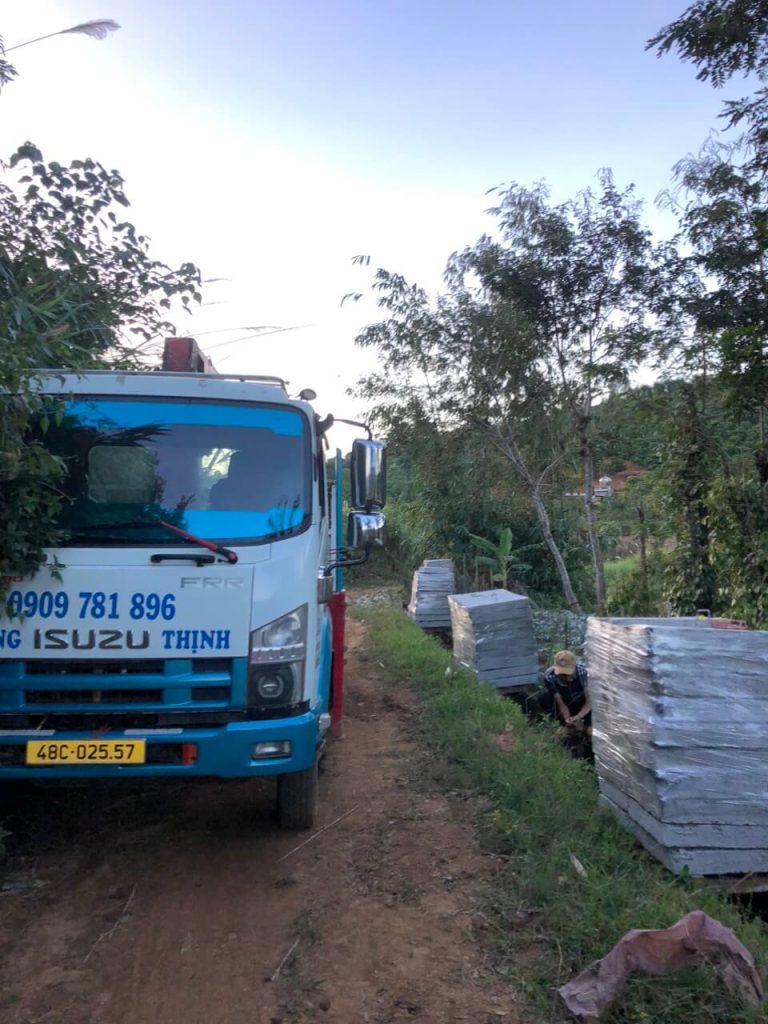 Xe cẩu tải Hưng Thịnh Gia Nghĩa Đăk Nông nhanh chóng và chính xác Xe cẩu tải Hưng Thịnh Gia Nghĩa Đăk Nông nhanh chóng và chính xác